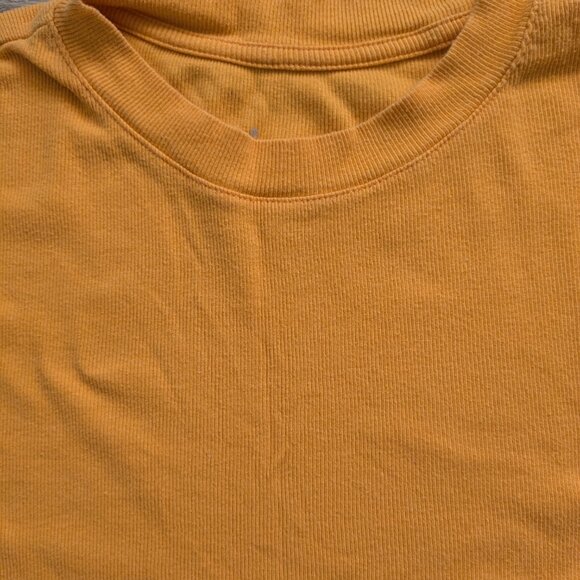 EUC Orange top with short sleeves L - Picture 3 of 9